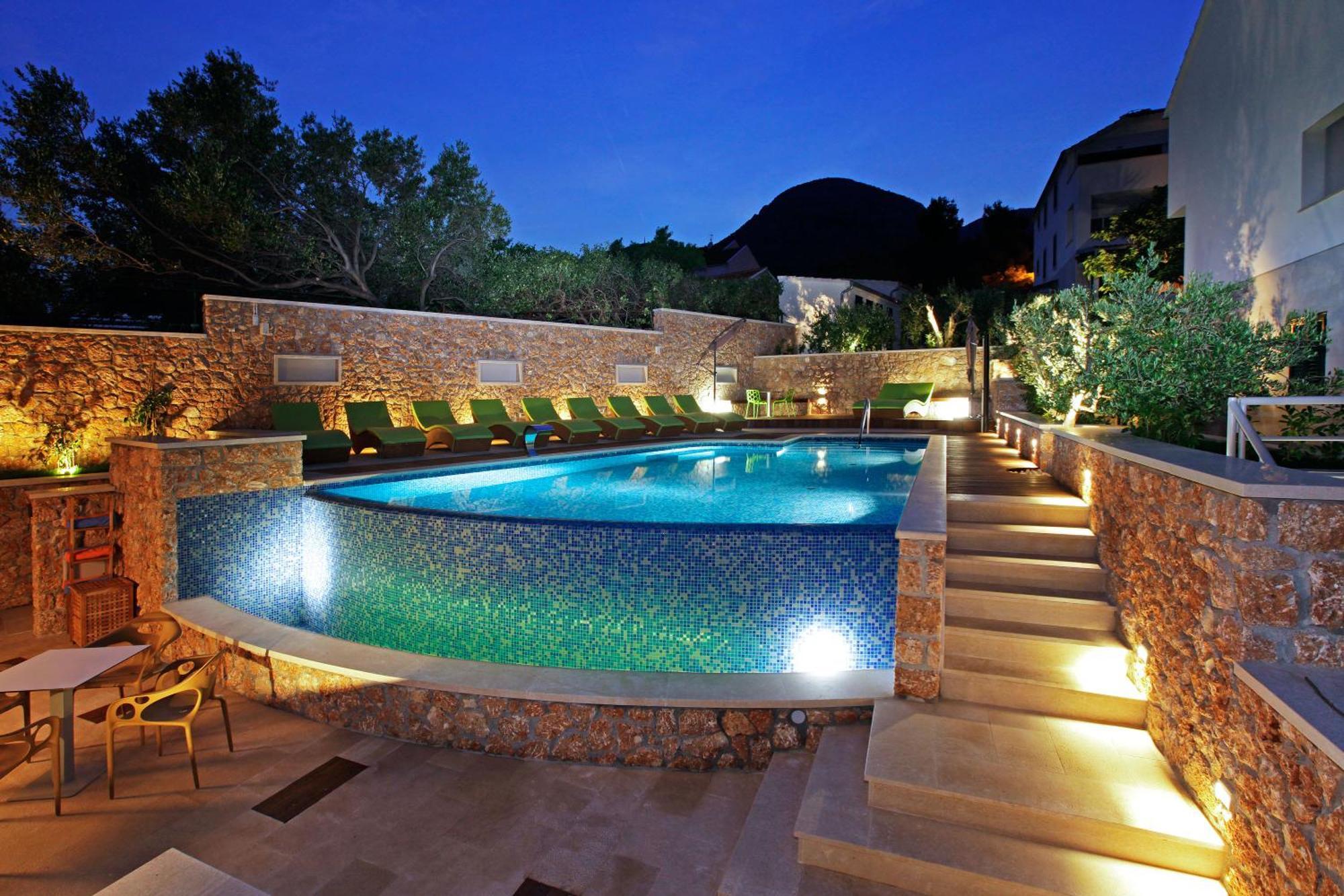 Habitación Doble con vistas a la piscina
